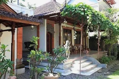 Puri Asih Hotel Seminyak